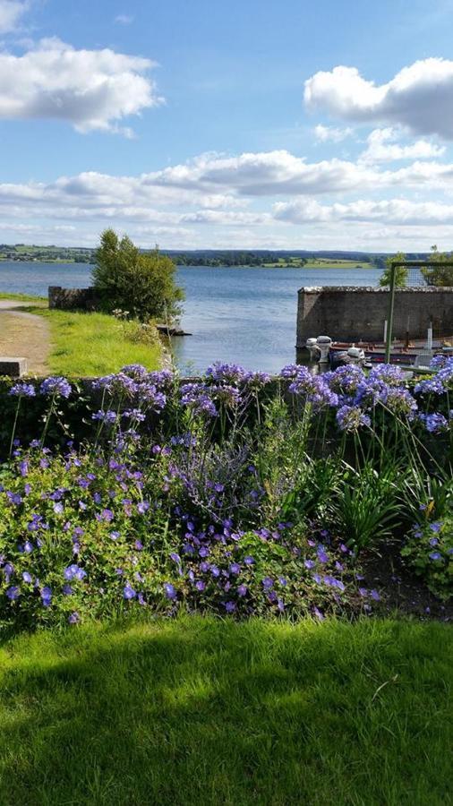 ホテル Lakeside ラウレア エクステリア 写真